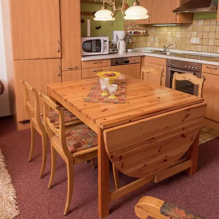 Apartment Cosy In Baden-wurttemberg By The Forest Schonach im Schwarzwald